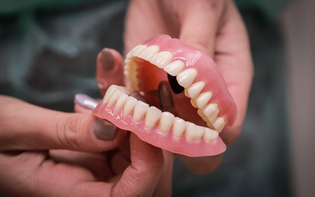 انواع دندان های مصنوعی